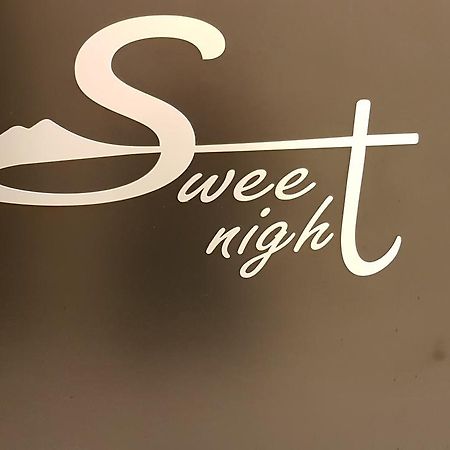 Sweet Night Rooms Naples Exterior photo