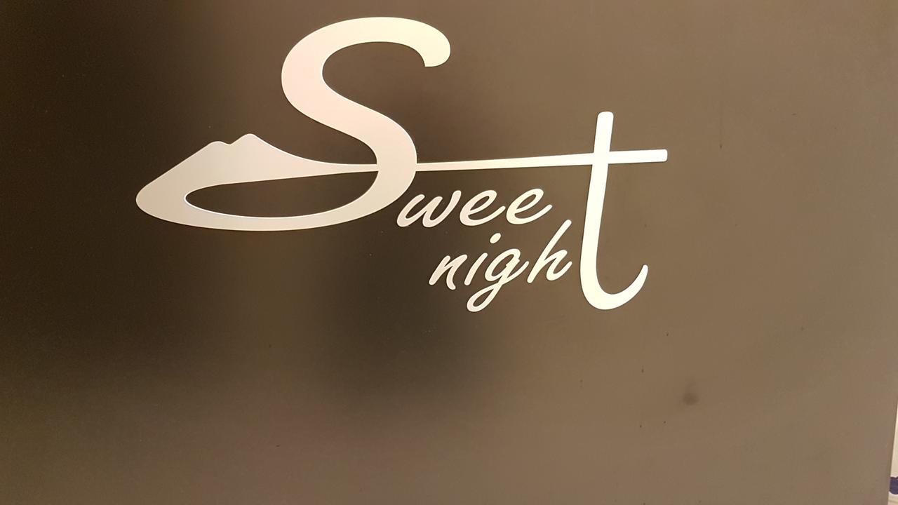 Sweet Night Rooms Naples Exterior photo